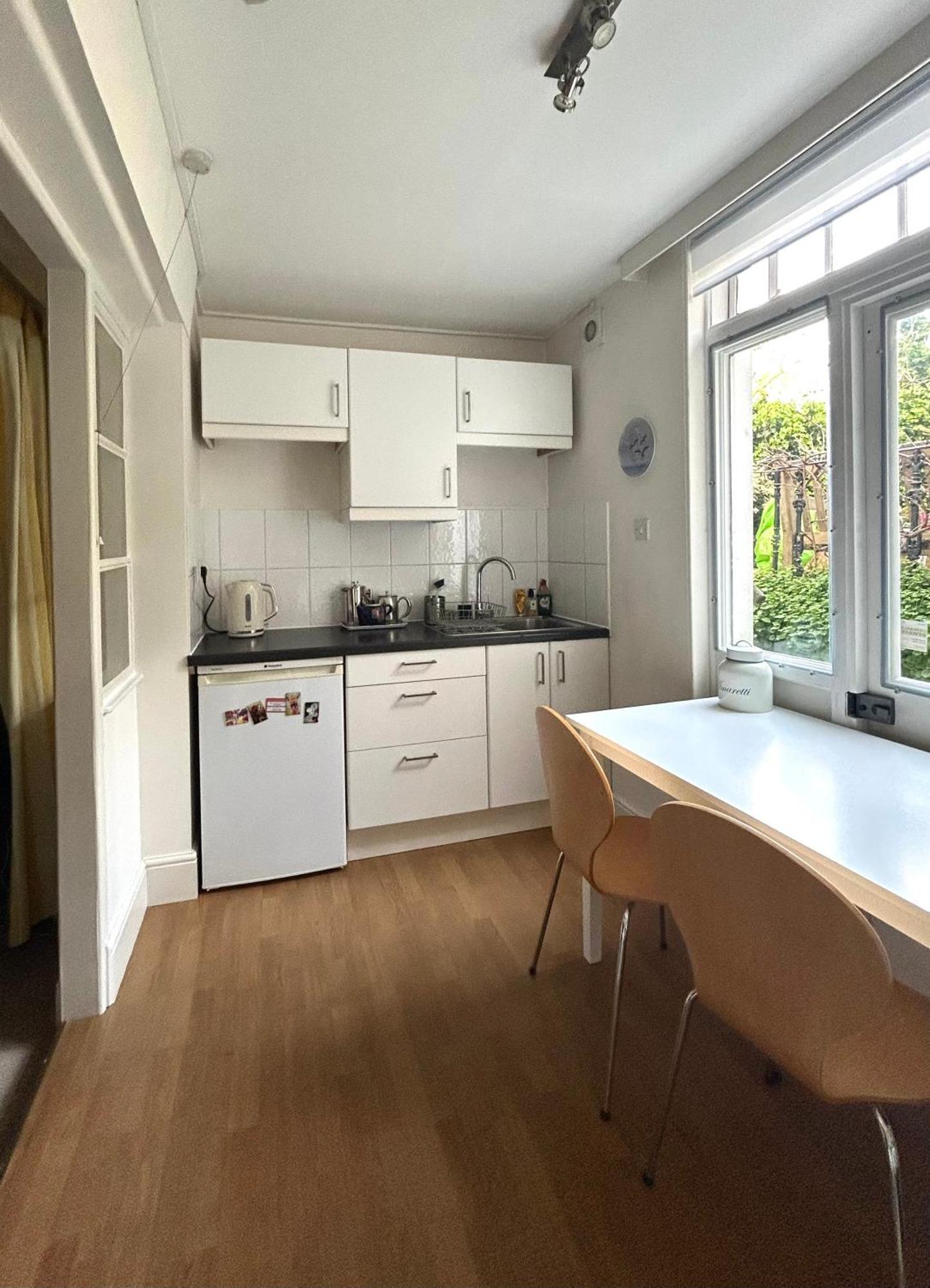 Spacious Comfortable Flat With Free Parking In East Finchley, Muswell Hill & Close To Alexandra Palace Londres Exterior foto