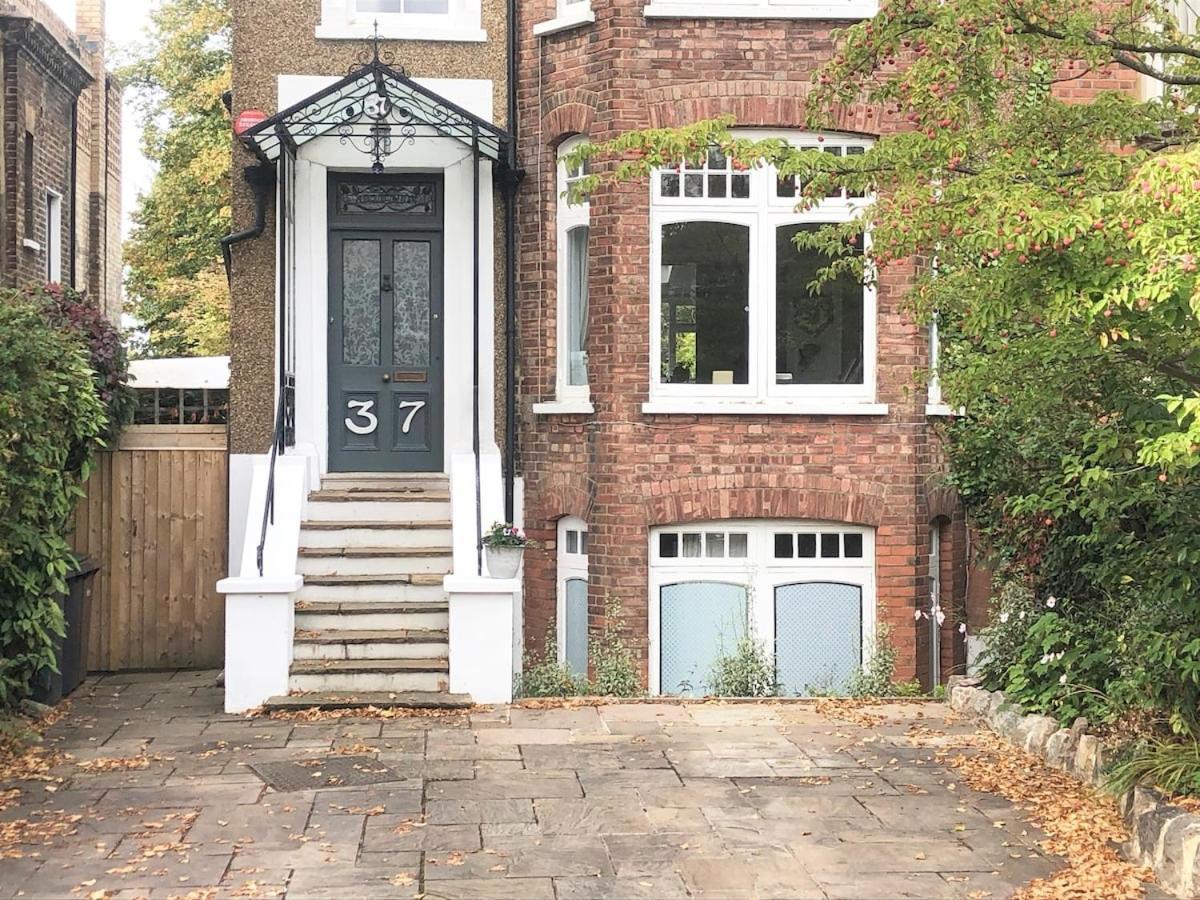 Spacious Comfortable Flat With Free Parking In East Finchley, Muswell Hill & Close To Alexandra Palace Londres Exterior foto
